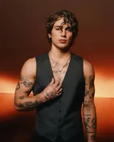 他居然要演《亢奋 3》了！