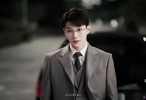 明明同一人，演完《逍遥》演《轧戏》，换造型变帅了判若两人