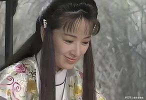 飞狐外传中，唯一不爱胡斐的女子，长得妩媚多姿，却嫁给个反派